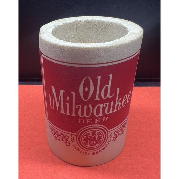 Vintage Old‎ Milwaukee Kool Kan Koozie - Picture 1 of 6